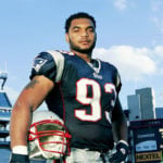 Richard Seymour of Patriots posing for a photo